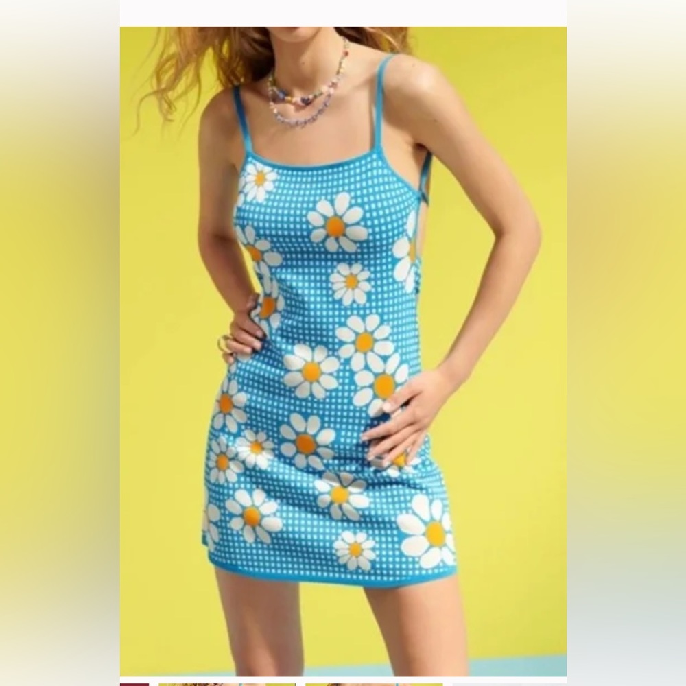 Zara Jacquard Strappy Daisy Minidress in Floral/Gingham